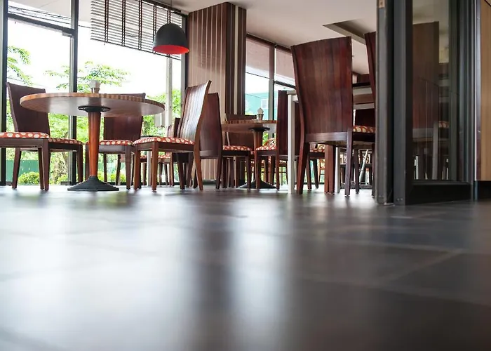 Marsi Hotel 4*
